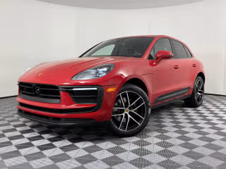 2023 Porsche Macan's photo