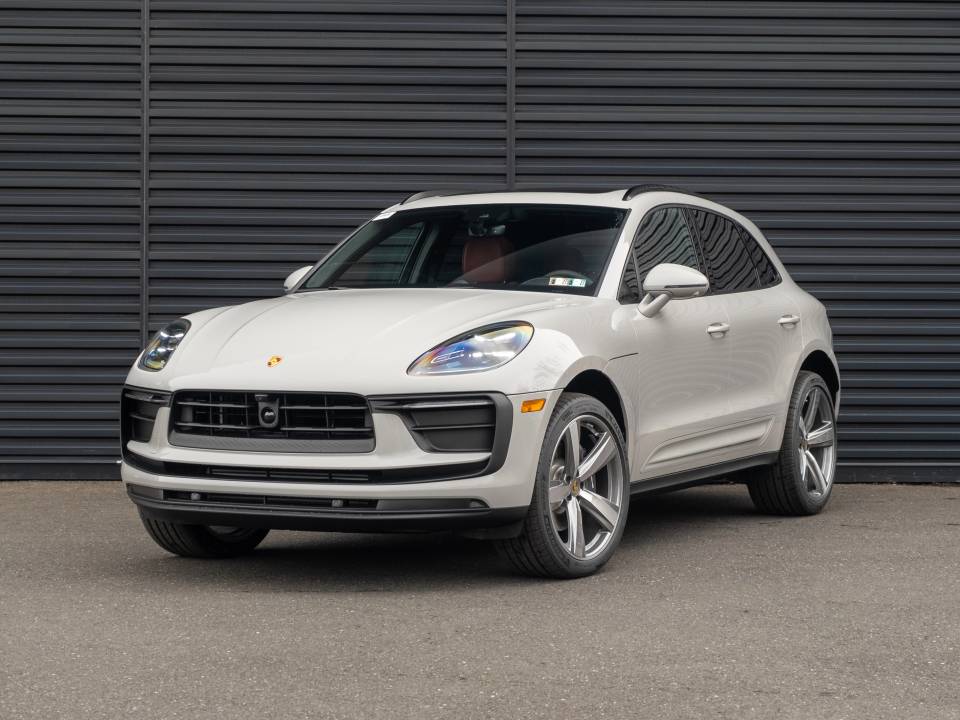 2026 Porsche Macan