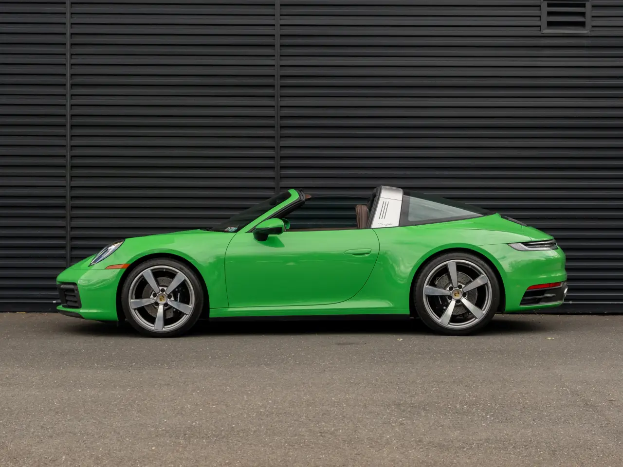 2024 Porsche 911 - Photo 16