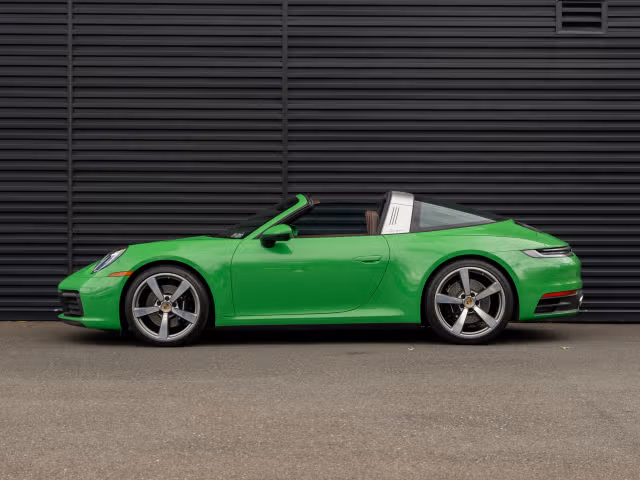 2024 Porsche 911 - Photo 10