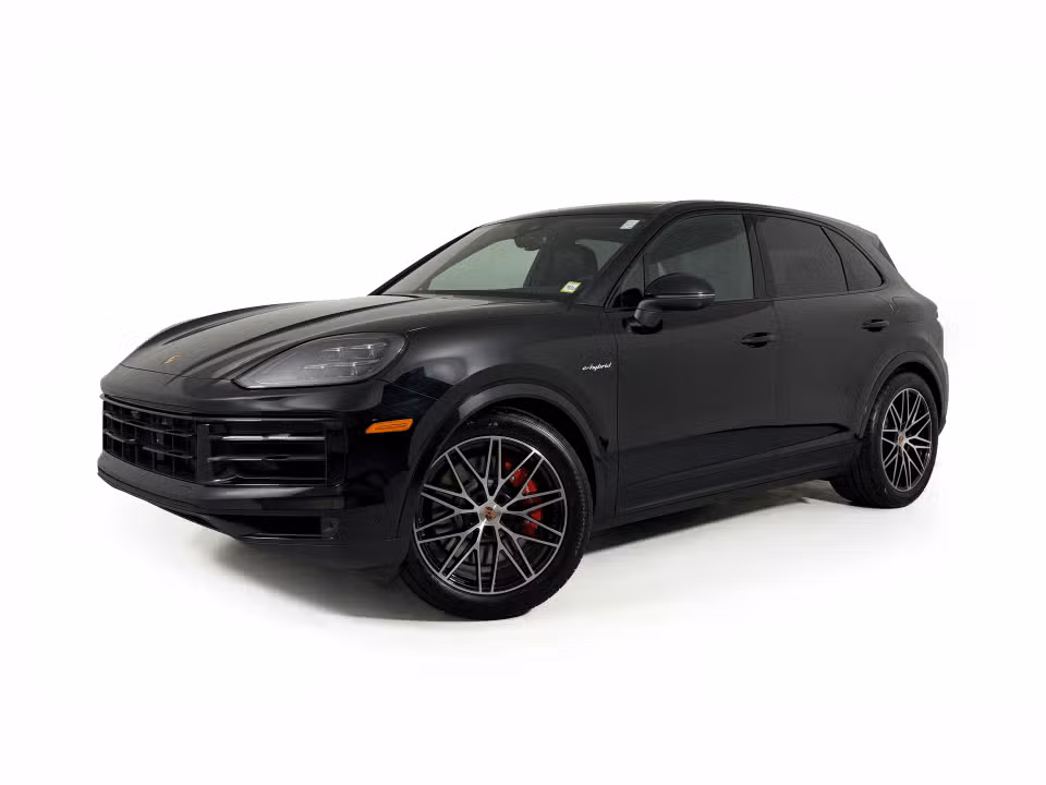 2026 Porsche Cayenne S E-Hybrid - Photo 3
