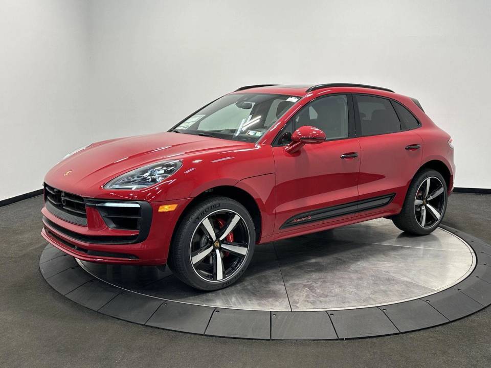 2026 Porsche Macan