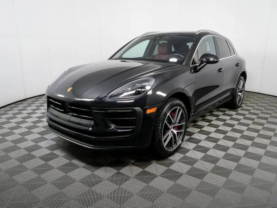 2023 Porsche Macan S