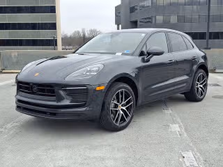 2026 Porsche Macan's photo