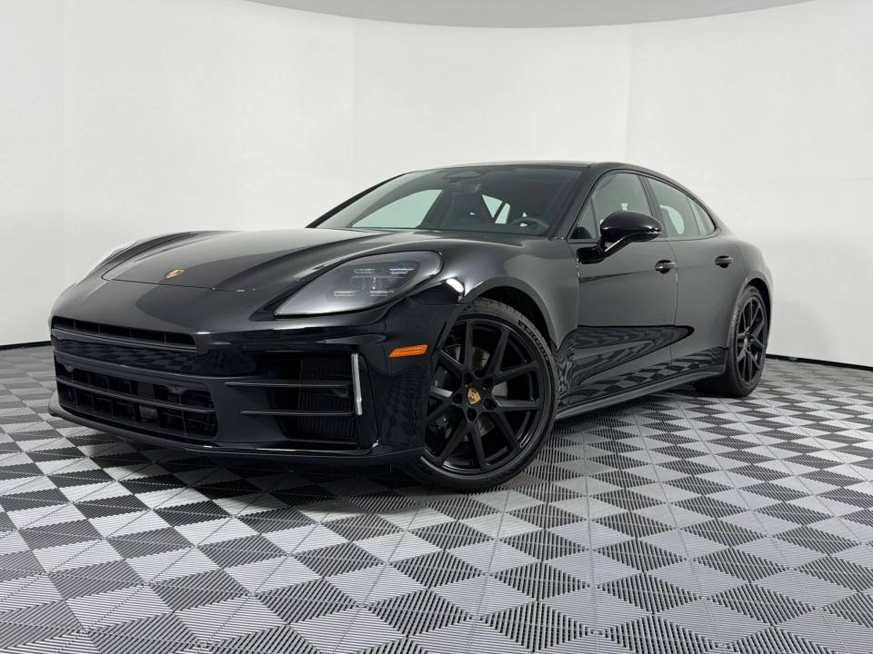 2026 Porsche Panamera