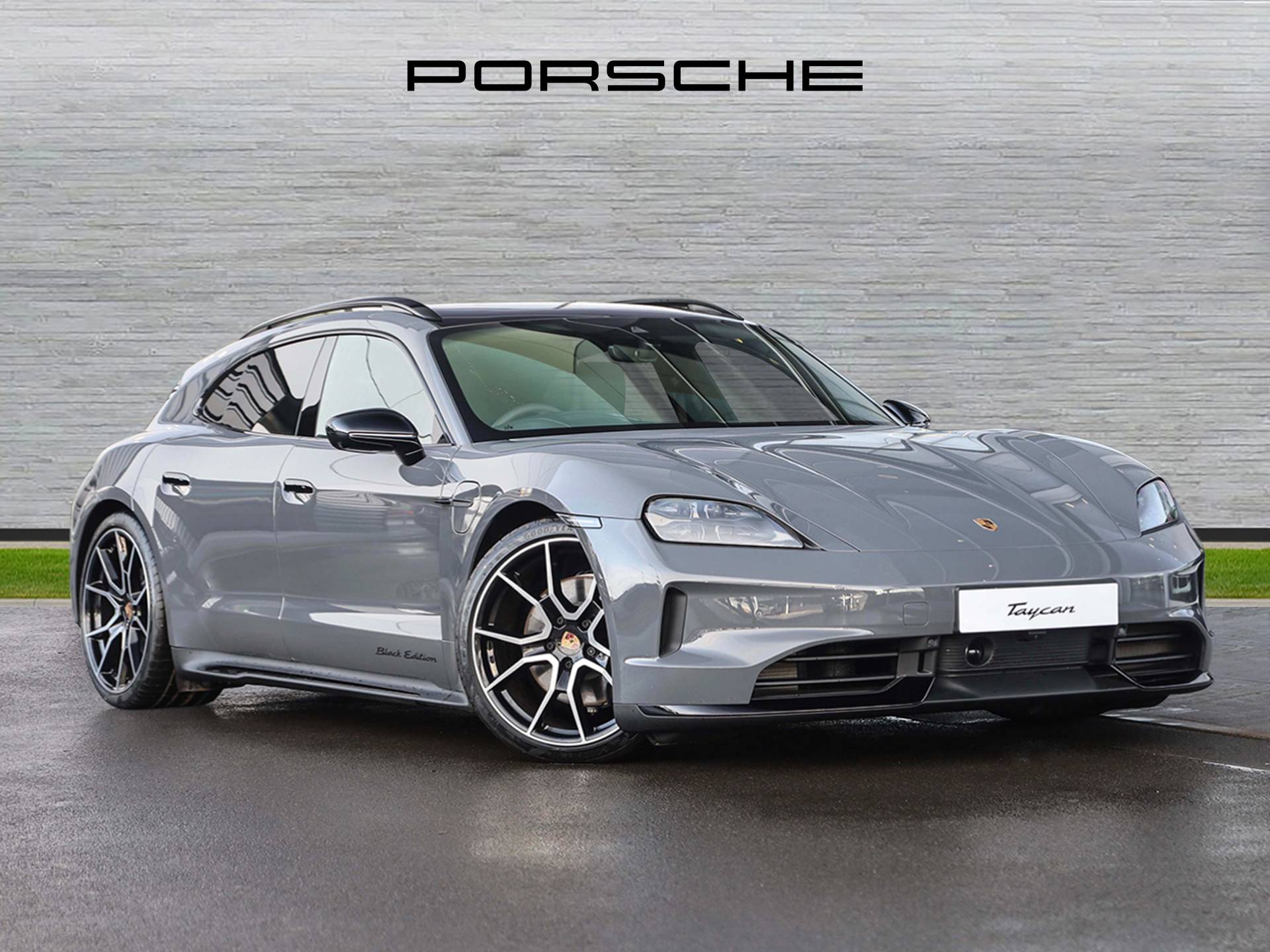 Taycan Sport Turismo, photo 1 of 38