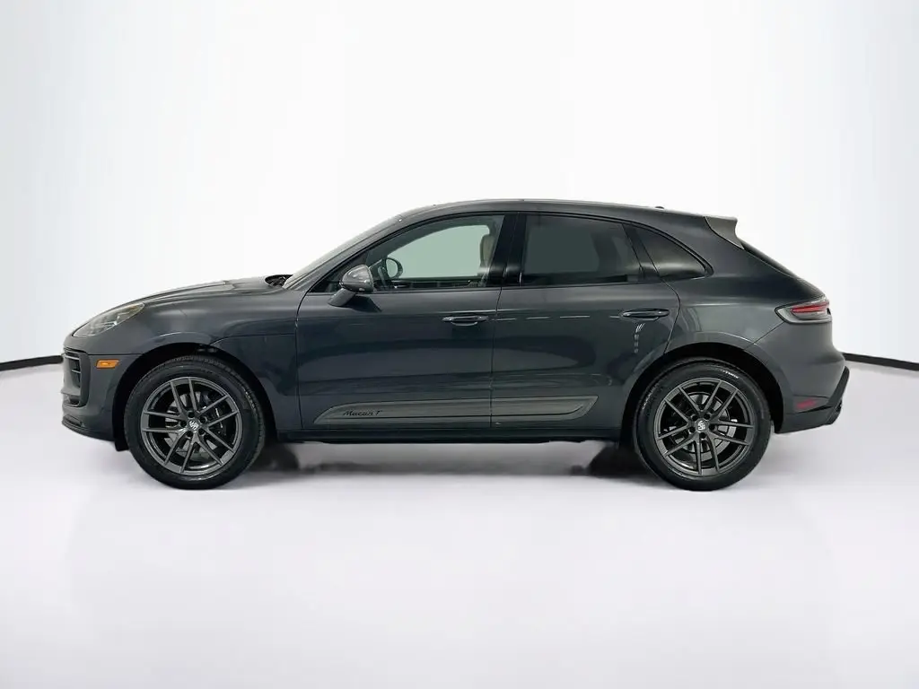 2025 Porsche Macan Base - Photo 16