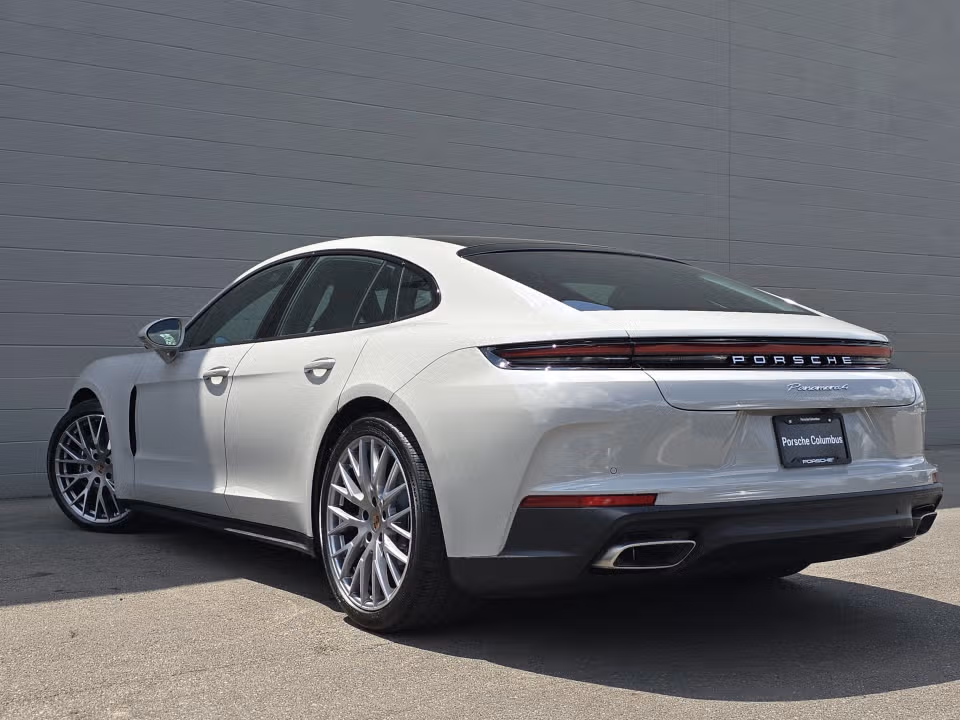 2025 Porsche Panamera Base - Photo 19