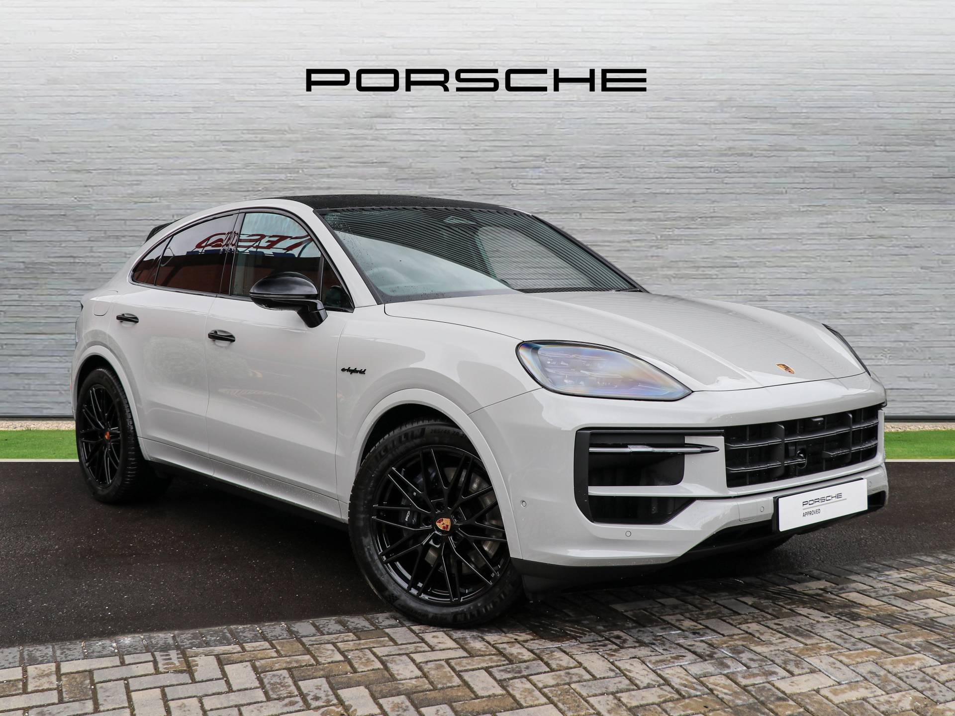 Cayenne E-Hybrid Coupé, photo 1 of 37
