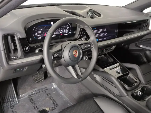 2026 Porsche Cayenne Coup E-Hybrid - Photo 30