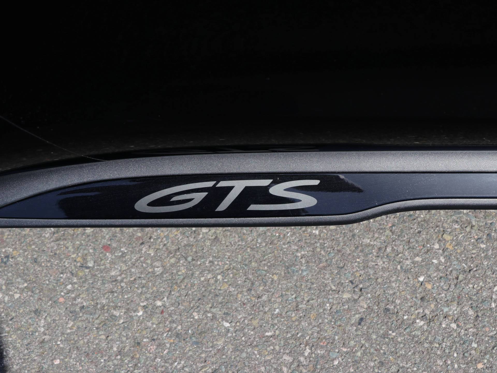Taycan GTS, photo 60 of 60