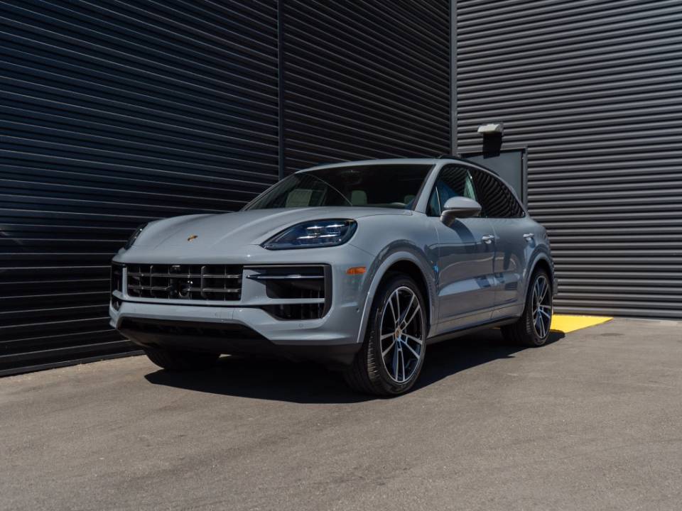 2026 Porsche Cayenne
