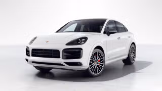 2022 Porsche Cayenne GTS's photo