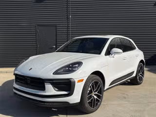 2025 Porsche Macan