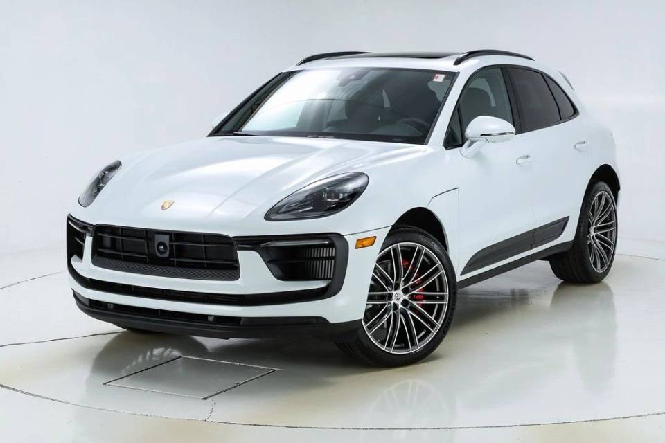 2026 Porsche Macan