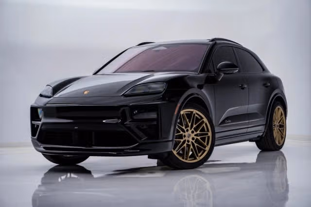 Used 2025 Porsche Macan Turbo Electric with VIN WP1AC2XA6SL175386 for sale in Westmont, IL