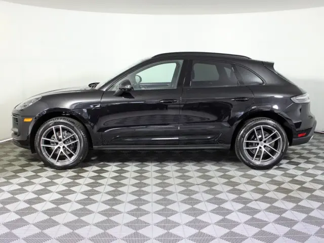 2026 Porsche Macan Base - Photo 14