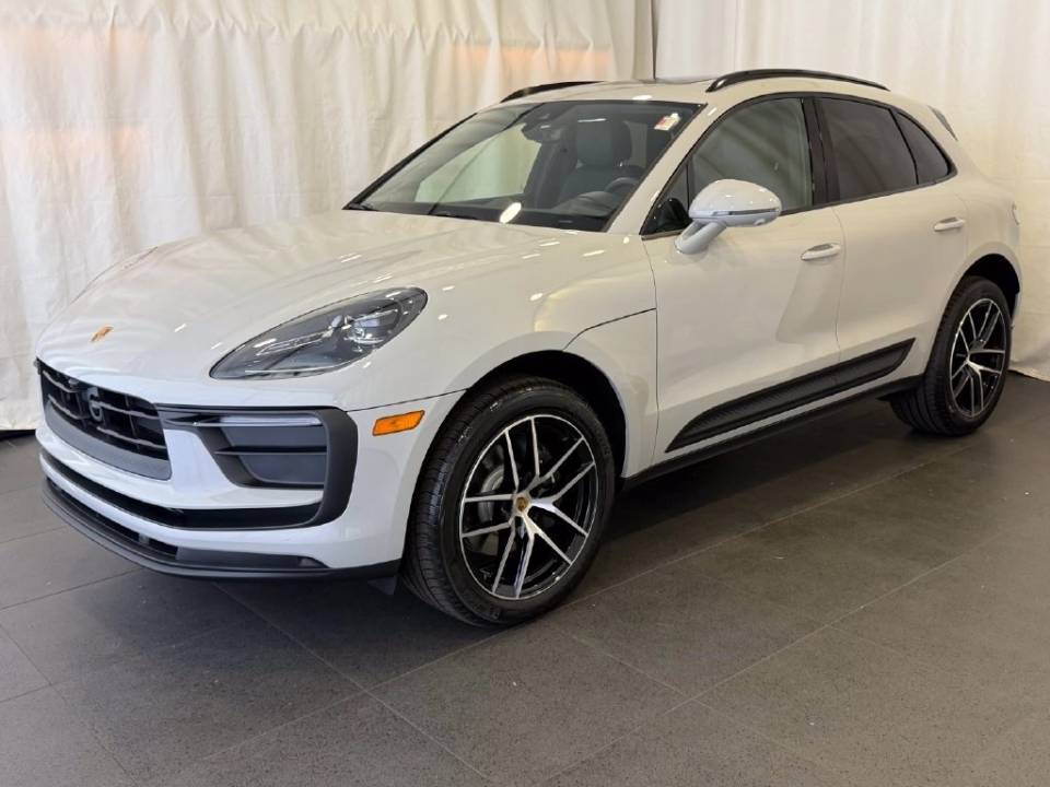 2026 Porsche Macan