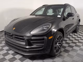 2026 Porsche Macan's photo
