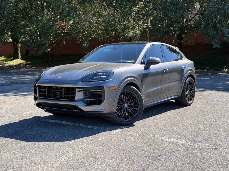 2025 Porsche Cayenne Coupe