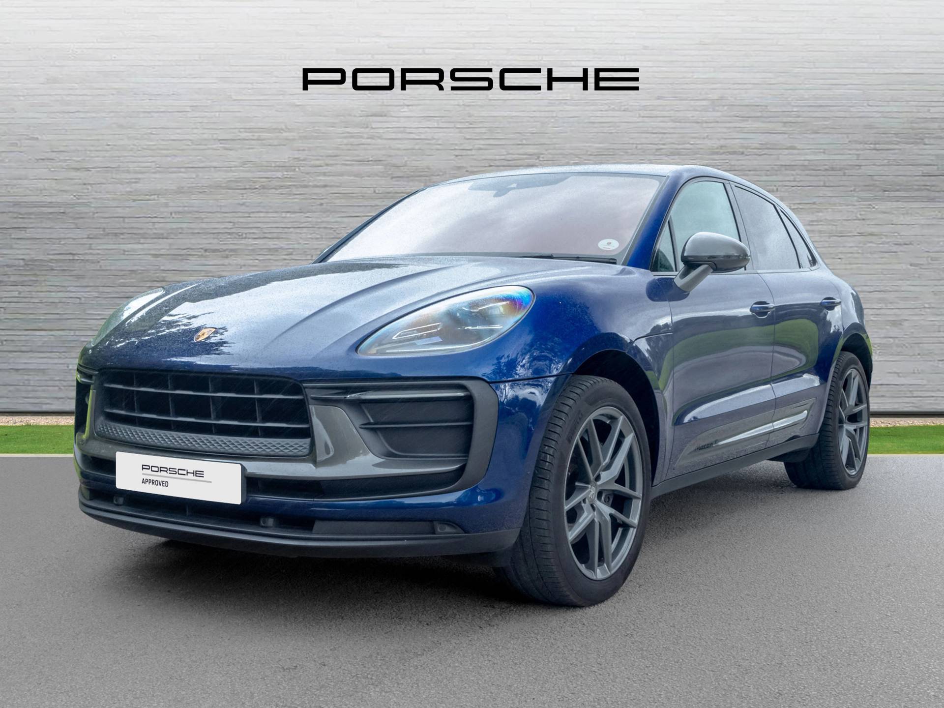 Macan T, photo 2 of 32