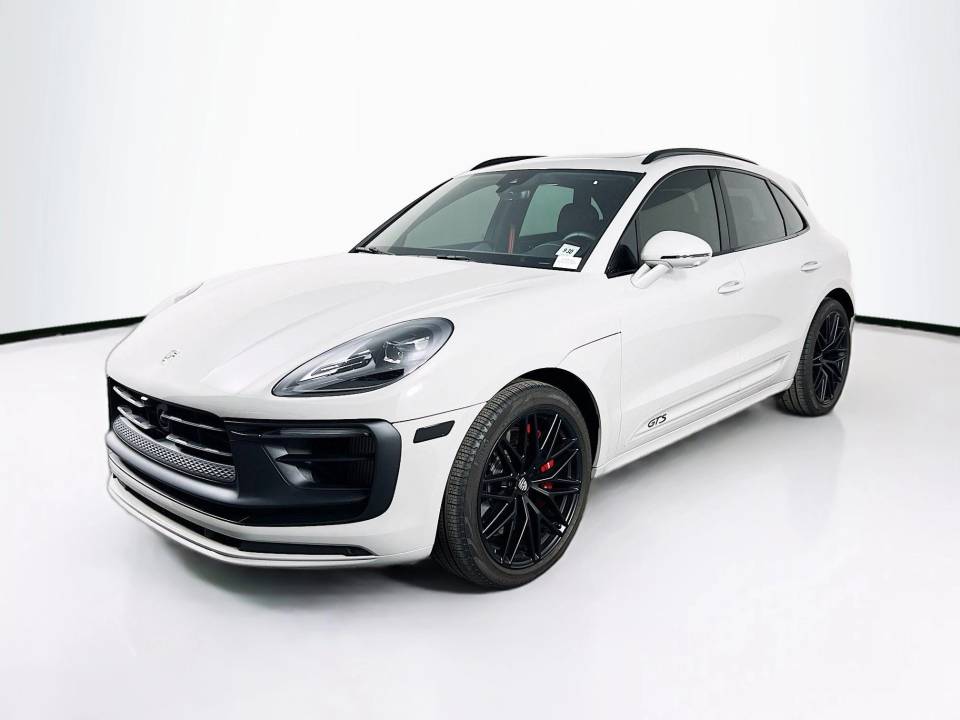 2026 Porsche Macan GTS