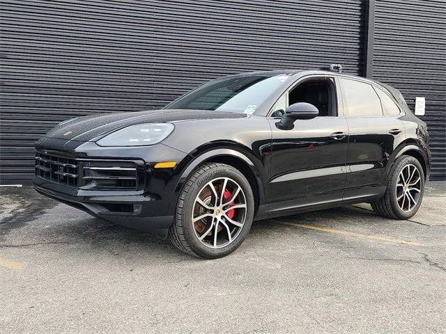 2024 Porsche Cayenne S