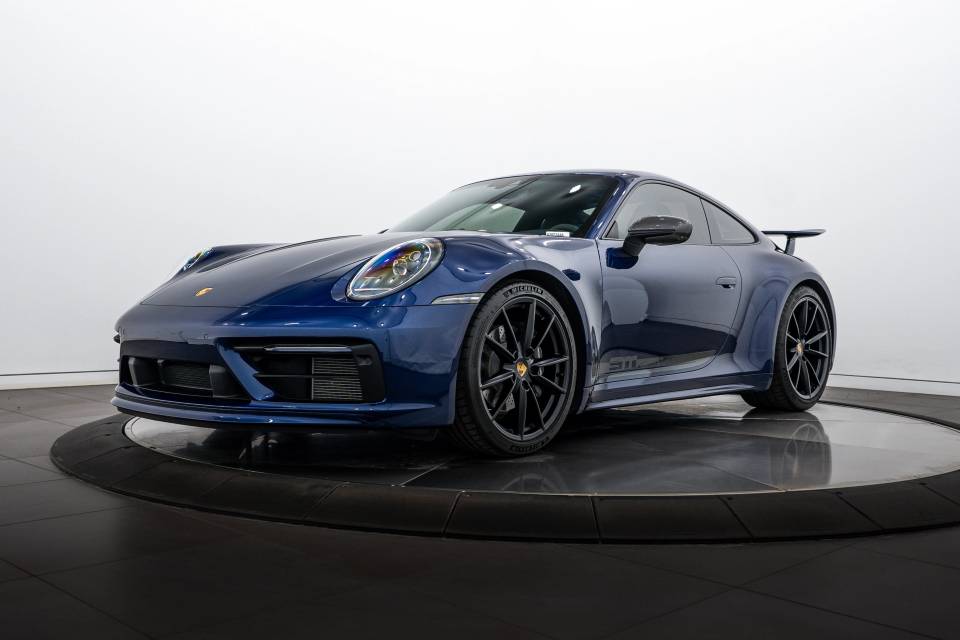 2024 Porsche 911 T