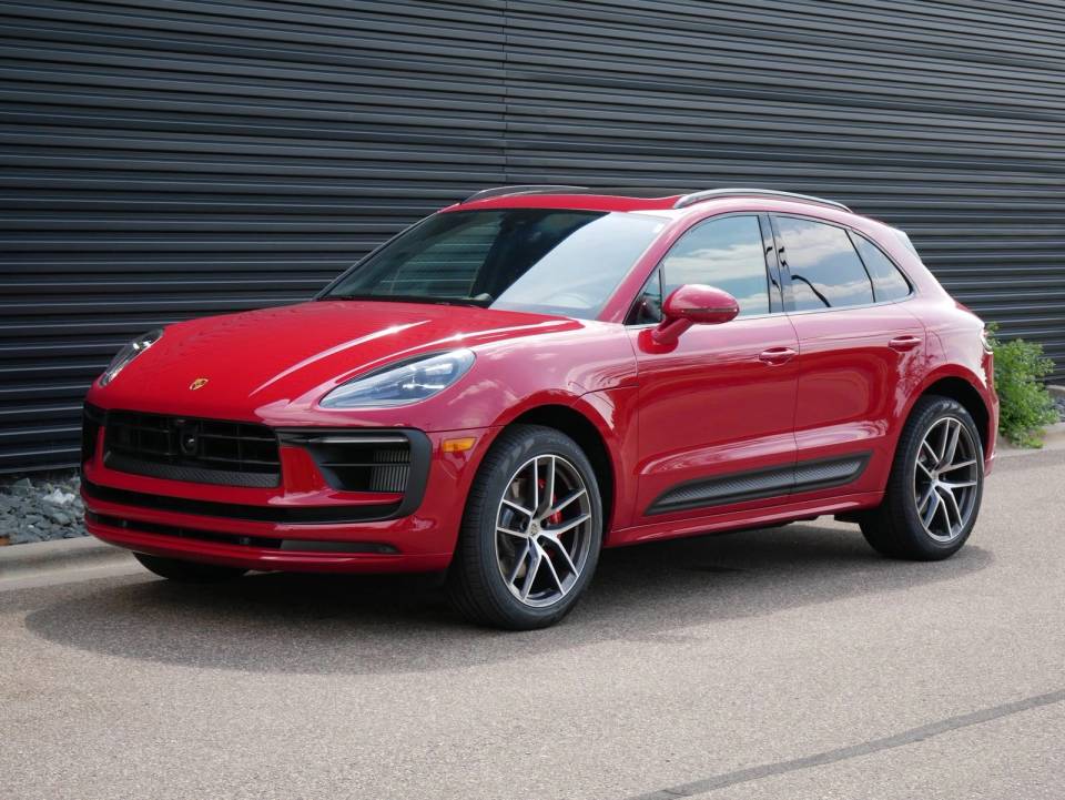 2025 Porsche Macan S