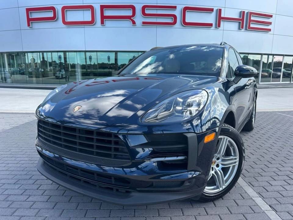2020 Porsche Macan Base
