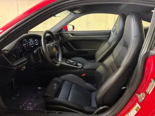 2024 Porsche 911 - Photo 29