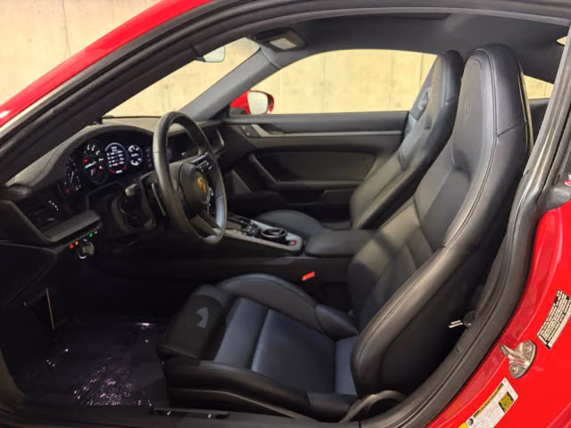 2024 Porsche 911 - Photo 26