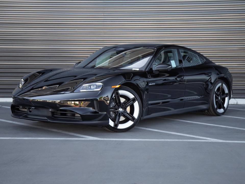 2026 Porsche Taycan