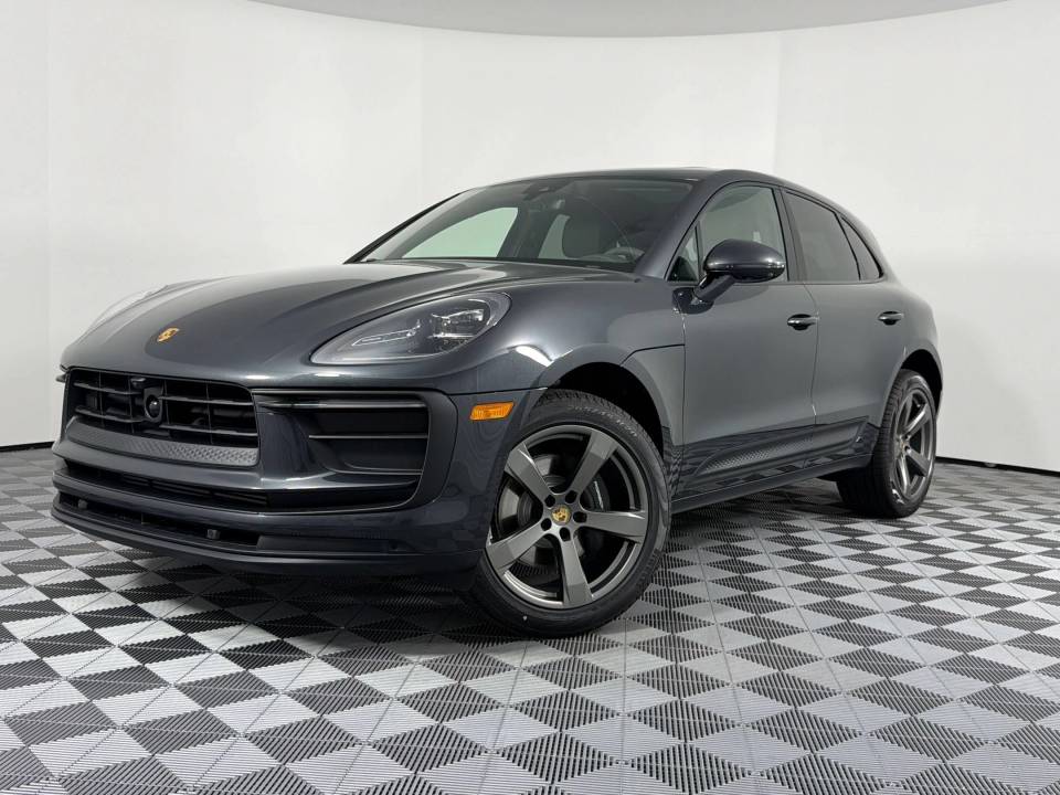 2026 Porsche Macan