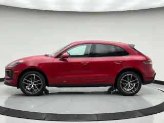 2026 Porsche Macan Base - Photo 13