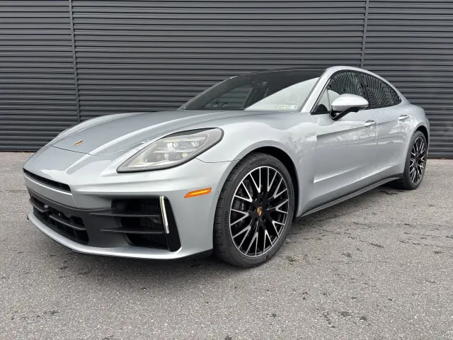 2026 Porsche Panamera Base - Photo 6