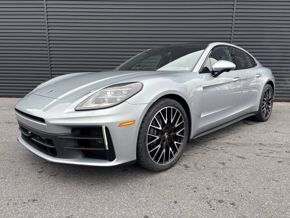 2026 Porsche Panamera