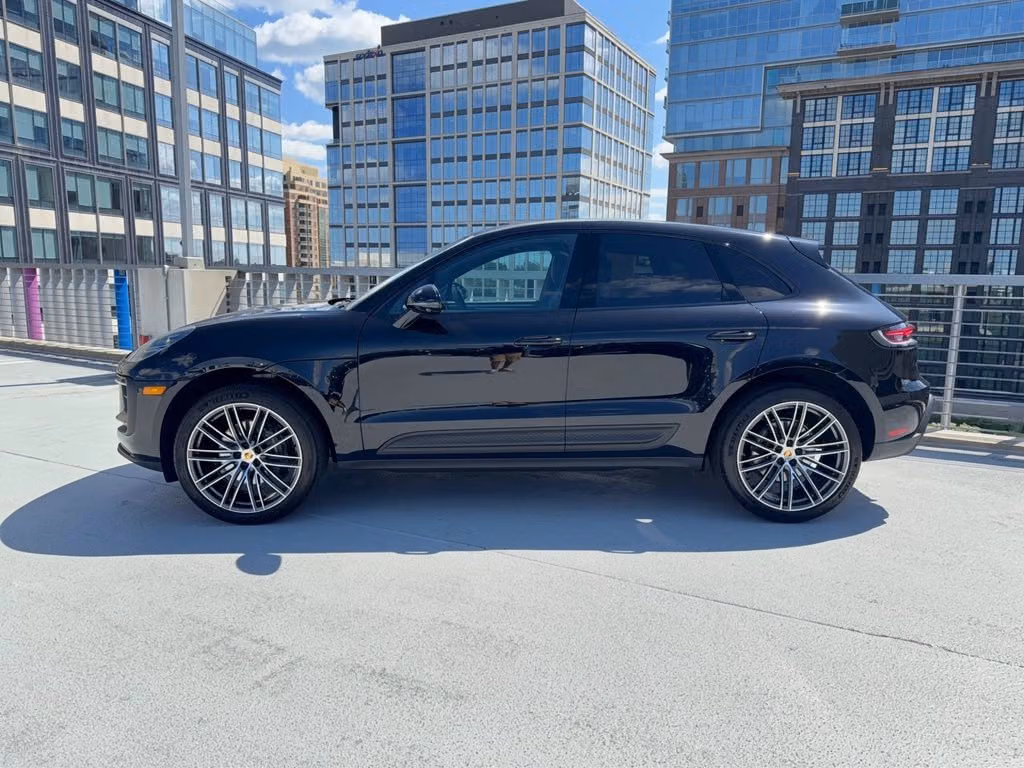 2026 Porsche Macan Base - Photo 12