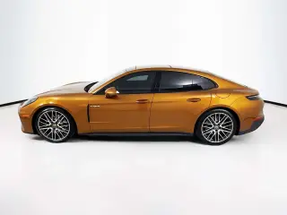 2026 Porsche Panamera 4 E-Hybrid - Photo 13