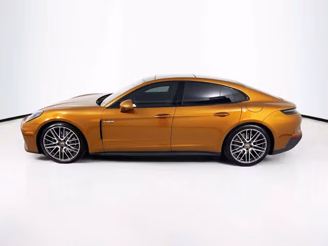 2026 Porsche Panamera 4 E-Hybrid - Photo 10