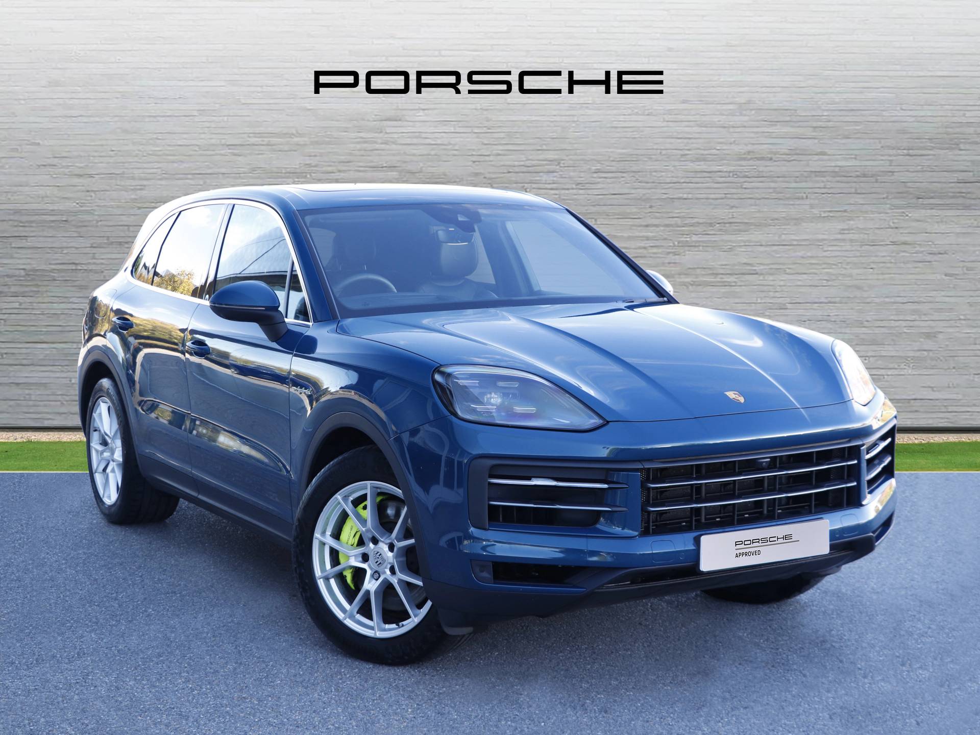 Cayenne E-Hybrid, photo 1 of 47