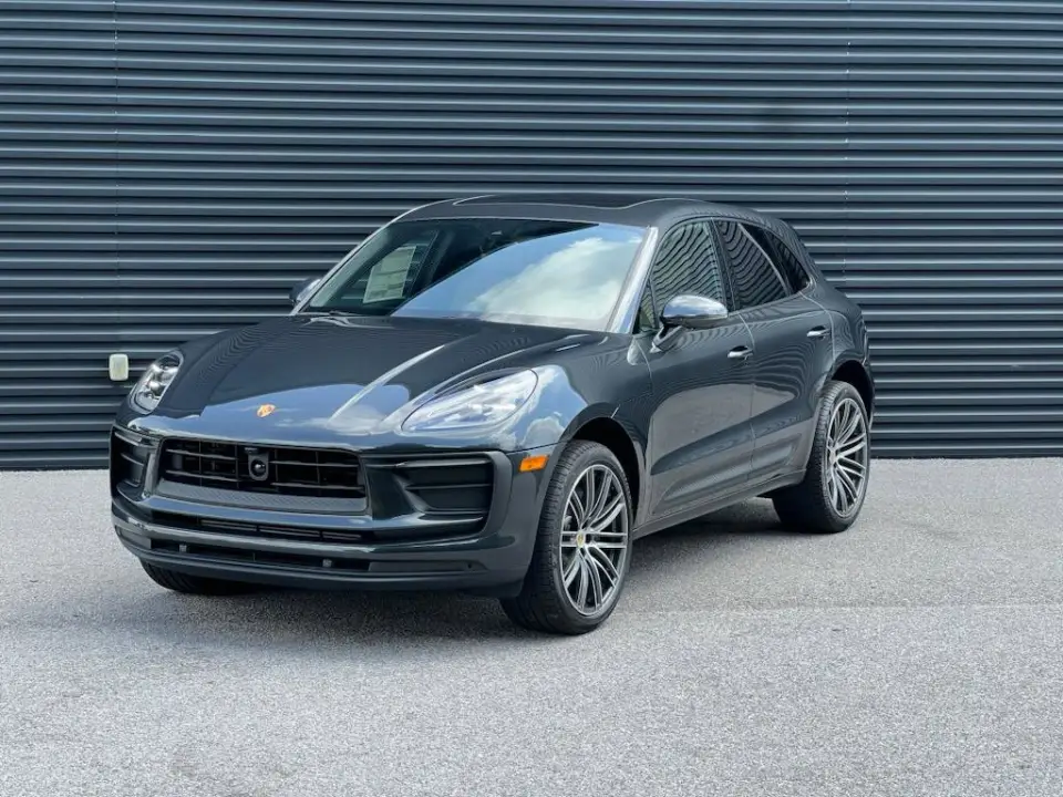 2025 Porsche Macan Base - Photo 7