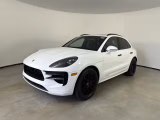 2020 Porsche Macan GTS's photo