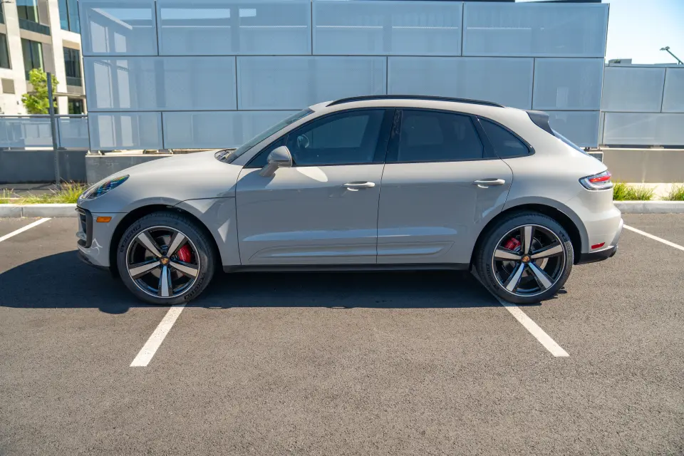 2026 Porsche Macan S - Photo 15