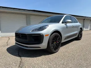 2023 Porsche Macan GTS (MY23)