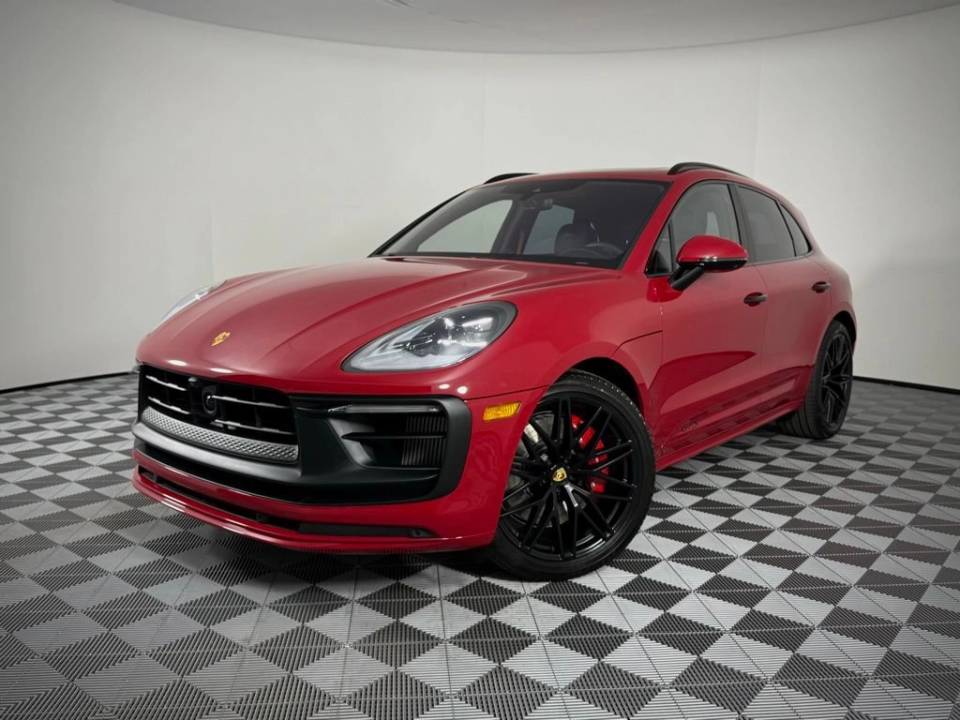 2026 Porsche Macan