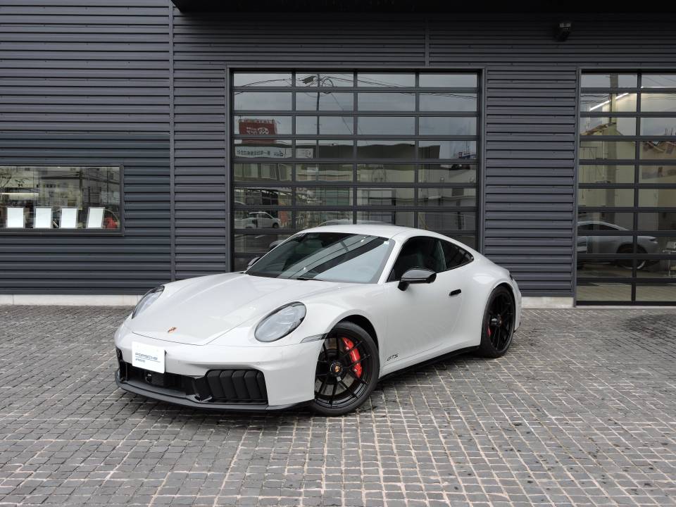 Porsche 911 Carrera GTS 新車・中古車を購入。 | Porsche Finder