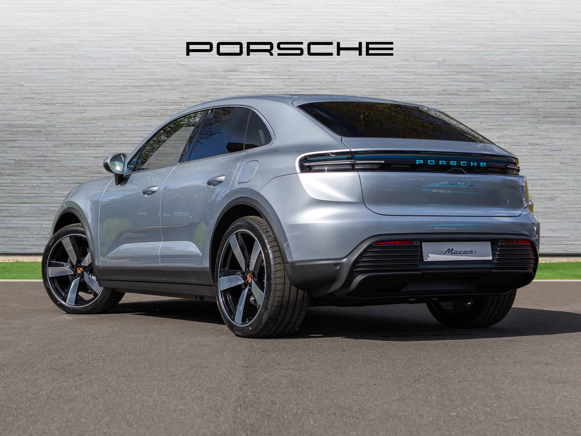 Macan 4S, photo 2 of 33