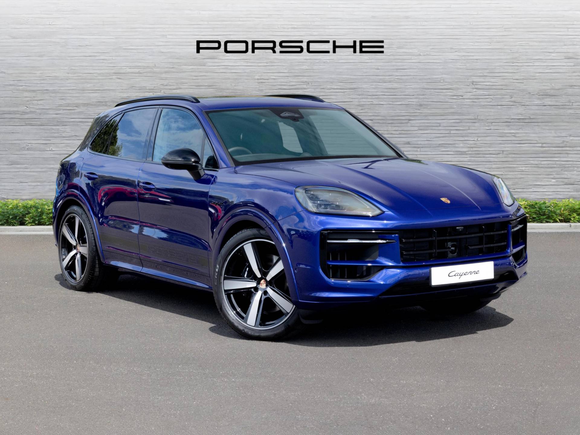 Cayenne E-Hybrid, photo 1 of 85