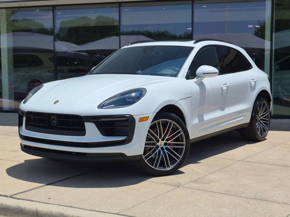 2026 Porsche Macan S